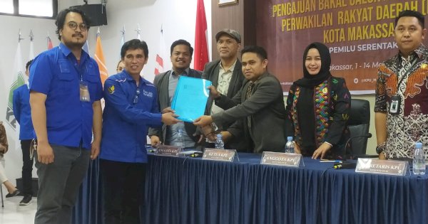 Pan Makassar Resmi Daftar Bacaleg Di Kpu Incar Kursi Pimpinan Dprd