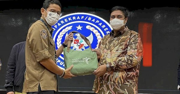 Bupati Chaidir Paparkan Wisata Unggulan Maros di Depan Sandiaga Uno