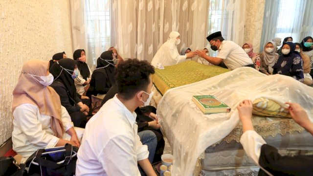 Anak Moh Roem Tutup Usia, Danny Pomanto Sampaikan Duka Mendalam