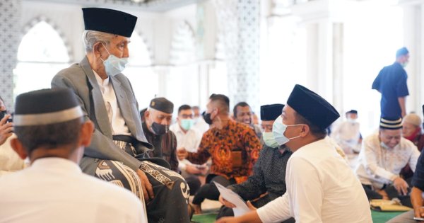 AGH Sanusi Baco Sakit, Plt Gubernur Sulsel Doakan Kesembuhan