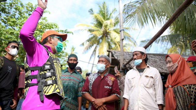 Warga Pulau Keluhkan Hunian, Danny Akan Bangun 21 Aparong