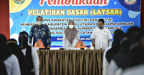 Lepas Kafilah Tilawatil Quran, Bupati Lutra: Jangan Sampai Terpapar Covid-19