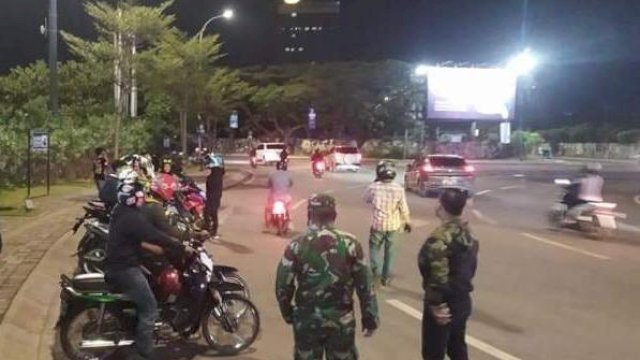 Satgas Raika Bubarkan Kerumunan Klub Motor di Tanjung Bunga