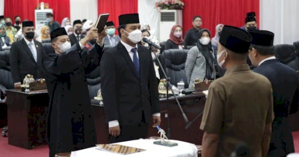 Syukran Kahfi Dilantik Sebagai Anggota DPRD Makassar Pengganti Antar Waktu