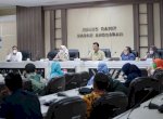 Komisi D RDP Terkait Laporan Warga Jual Beli Foto Wali Kota