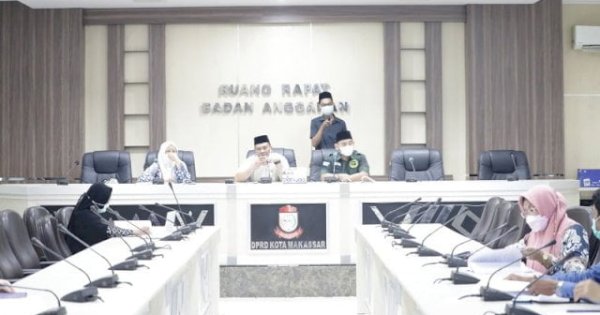 Pansus Ketertiban Umum DPRD Makassar Lanjut Bahas Naskah Akademik