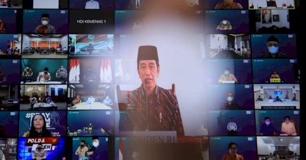 Doakan Indonesia, Jokowi Ajak Warga Pray From Home