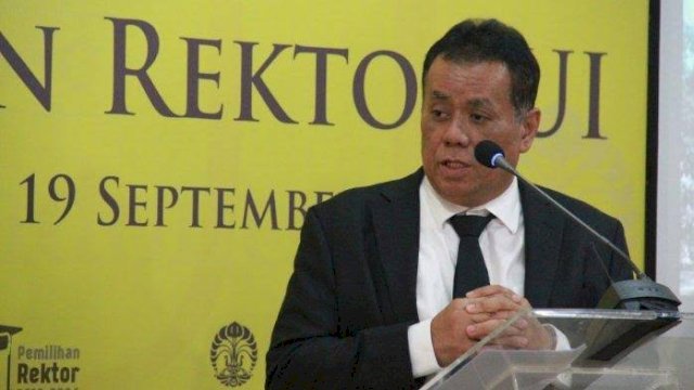 Rektor UI Ari Kuncoro