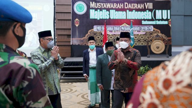 Buka Musda MUI, Plt Gubernur Sulsel Minta Dukungan Syiar Vaksinasi dan Prokes