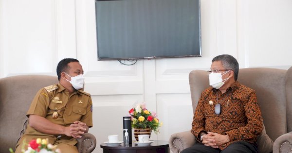 Bertemu Plt Gubernur Sulsel, Taufan Pawe Laporkan Kebutuhan Vaksin di Parepare