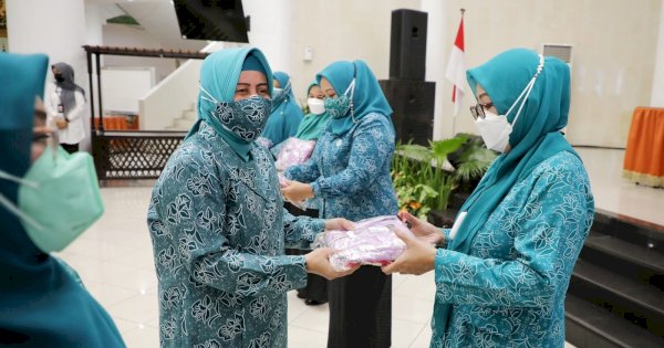 PKK Makassar Gelar Pembinaan Kader Sandang dan Pangan