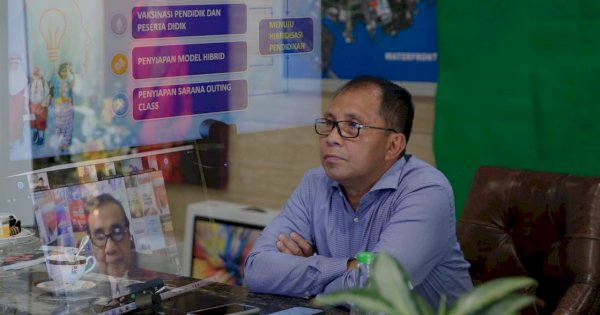 Bersama Forum Bro Prof, Wali Kota Danny Bahas Sekolah Daring