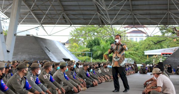 Wali Kota Danny Minta Satpol PP Kedepankan Komunikasi yang Humanis