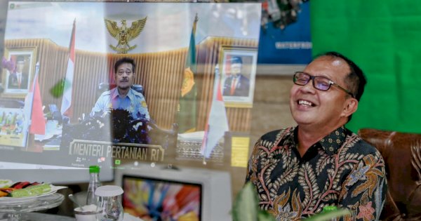 Mentan Syahrul Apresiasi Wali Kota Danny, Produksi Cabai di Lorong Tinggi