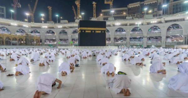 Arab Saudi Terima Jemaah Umrah Mulai 9 Agustus