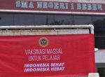 Jokowi Perintahkan Vaksin Pelajar Lebih Meluas dan Massif