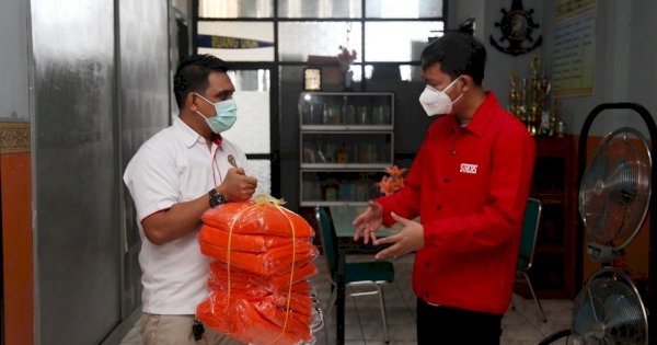 Kontribusi di Tengah Pandemi, ISYEF Sulsel Telah Bagikan 15.000 Paket Makanan