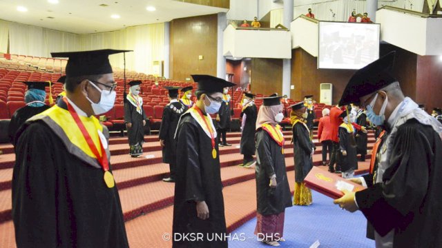 Unhas Gelar Wisuda Daring Cetak 1.031 Lulusan Baru