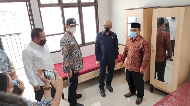 Anggota Komisi V Muh. Fauzi Kritik Rusun STIAI Persis Bandung Tak Kantongi IMB