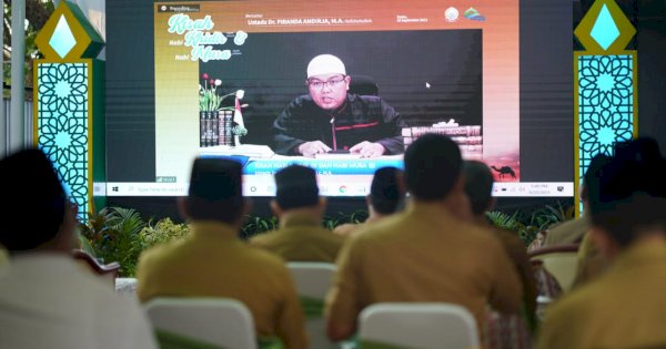 Plt Gubernur Sulsel Hadirkan Ust. Firanda, Beri Kajian Online ke Pejabat Pemprov