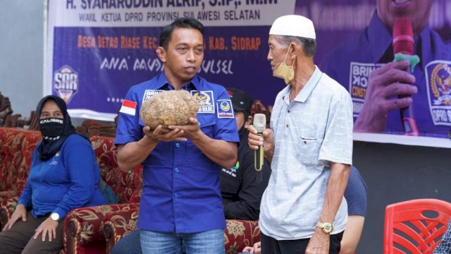 Sukses Kembangkan Tanaman Porang, Syahar Raih Penghargaan Tertinggi KTNA