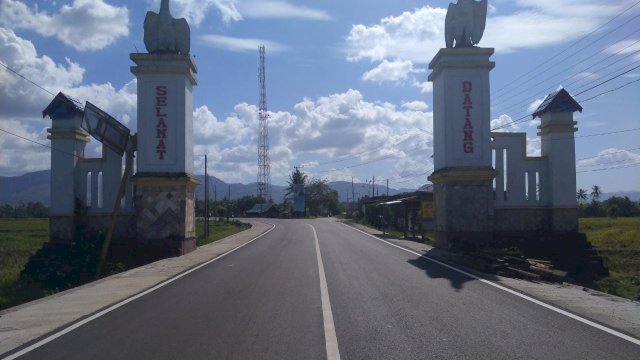 Ruas Jalan Cabbenge Soppeng Kini Beraspal Mulus