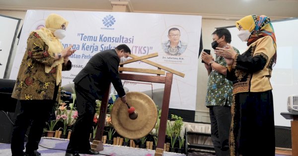 Buka Temu Konsultasi TKS, Abdul Hayat: Bantu Tekan Angka Kemiskinan