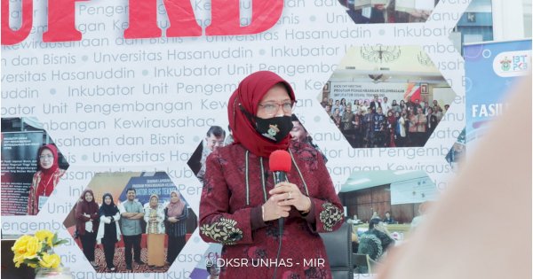 Unhas Serahkan Akta Legal Usaha untuk 10 Start-Up Binaan