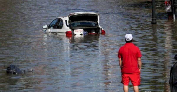 Banjir Bandang di Sejumlah Negara Bagian Amerika Tewaskan 44 Orang