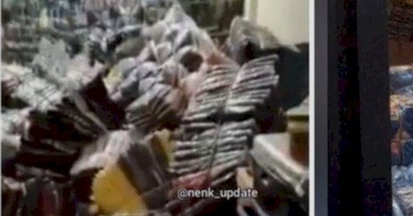 Satu Keluarga Tewas di Gudang Tertimbun Ratusan Lusin Pakaian