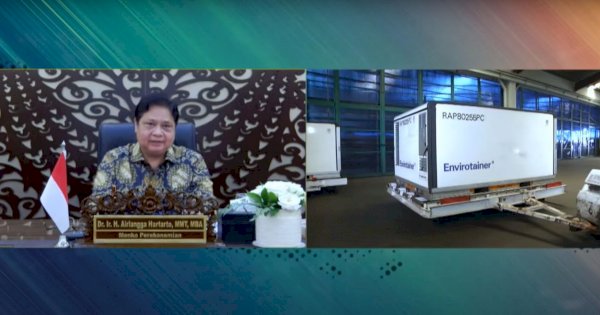 Airlangga Minta Masyarakat Tidak Pilih-pilih Vaksin: Semua Aman dan Berkhasiat