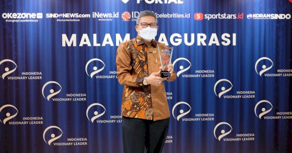 Wali Kota Parepare Raih Penghargaan Best Overall Indonesia Visionary Leader