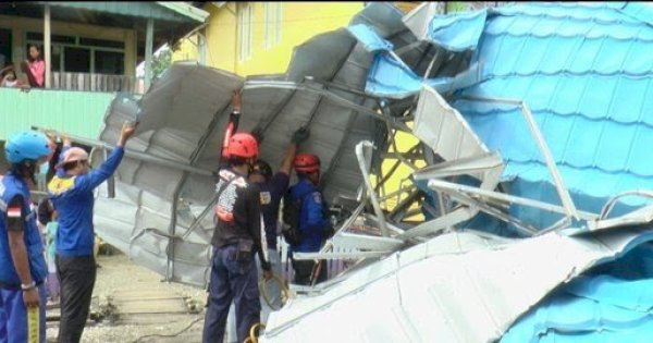 Puting Beliung Terjang 39 Rumah di Wajo, Pemprov Sulsel Kirim Bantuan