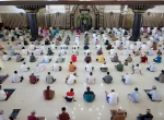 MUI Ingatkan Jemaah Salat Tarawih Tetap Pakai Masker
