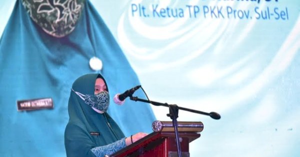 Ratusan Warga Ikut Vaksinasi yang Digelar PKK dan Dekranasda Sulsel