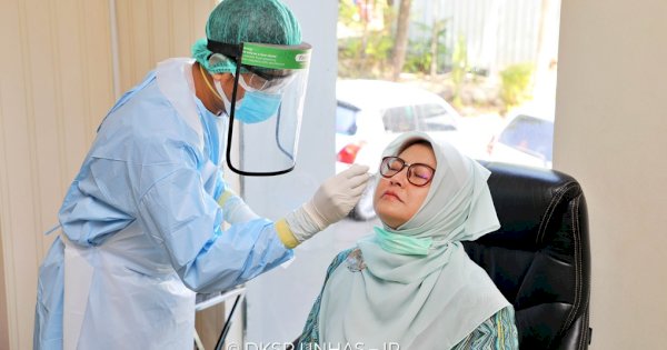 Bakal Calon Rektor Unhas Jalani Pemeriksaan Kesehatan