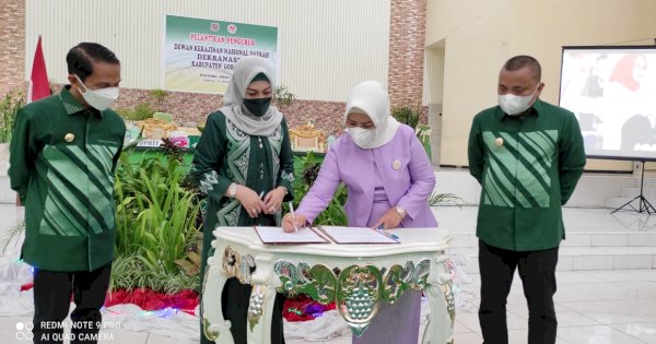 Lantik Dekranasda Kabupaten Gorontalo, Idah Syahida Ingatkan Bantu UMKM