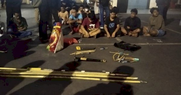 Terlibat Tawuran, Polisi Tangkap 16 Pemuda dan Amankan Sajam Jenis Tombak