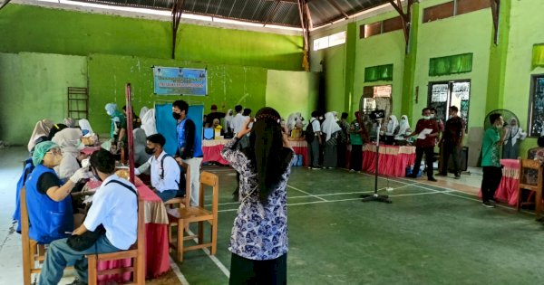 Libatkan 22 Sekolah di 7 Titik, Mobile Vaccinator Sasar 1.500 Pelajar di Jeneponto