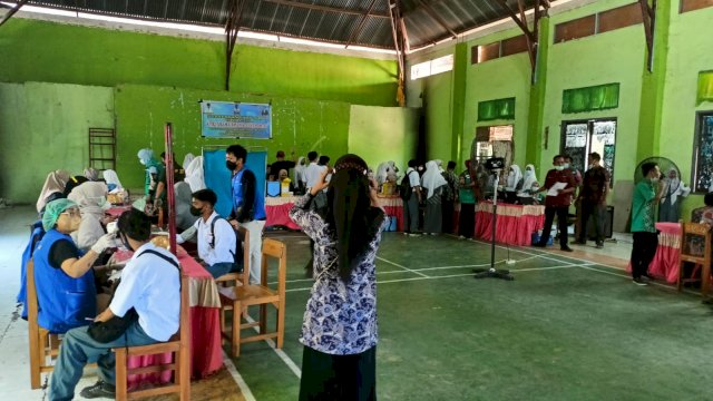 Libatkan 22 Sekolah di 7 Titik, Mobile Vaccinator Sasar 1.500 Pelajar di Jeneponto