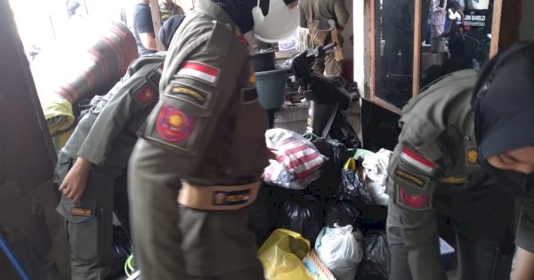 Satpol PP Sulsel Tertibkan 15 Rumah Dinas