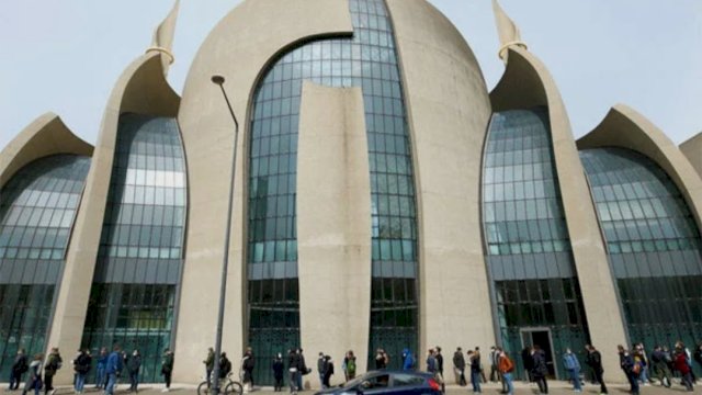 Masjid Pusat Cologne. FOTO/Reuters