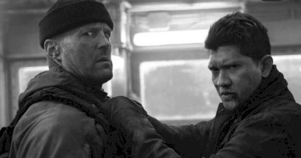 Posting Foto Bersama, Jason Statham Lempar Pujian ke Iko Uwais