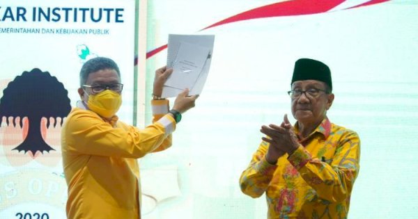 Akbar Tanjung Beri Catatan ke Peserta Golkar Institute Makassar Hadapi Pemilu 2024