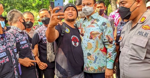 Awalnya Dicemooh, Buruh Akhirnya Teriak Anies Presiden Indonesia