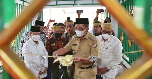 Telah Renovasi, Danny Pomanto Resmikan Bangunan Makam Raja Bone ke-XXII