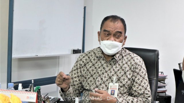 Unhas Raih Anugerah Perak Kategori Organisasi Pendidikan Tinggi SNI Awards 2021