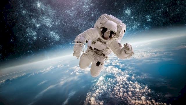 NASA: Sudah 600 Orang yang Bepergian ke Luar Angkasa