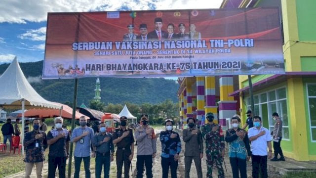 Kabupaten Enrekang Jadi Penyelenggara Vaksinasi Terbaik Nasional