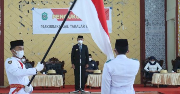 Bupati Takalar Kukuhkan Paskibraka 2021